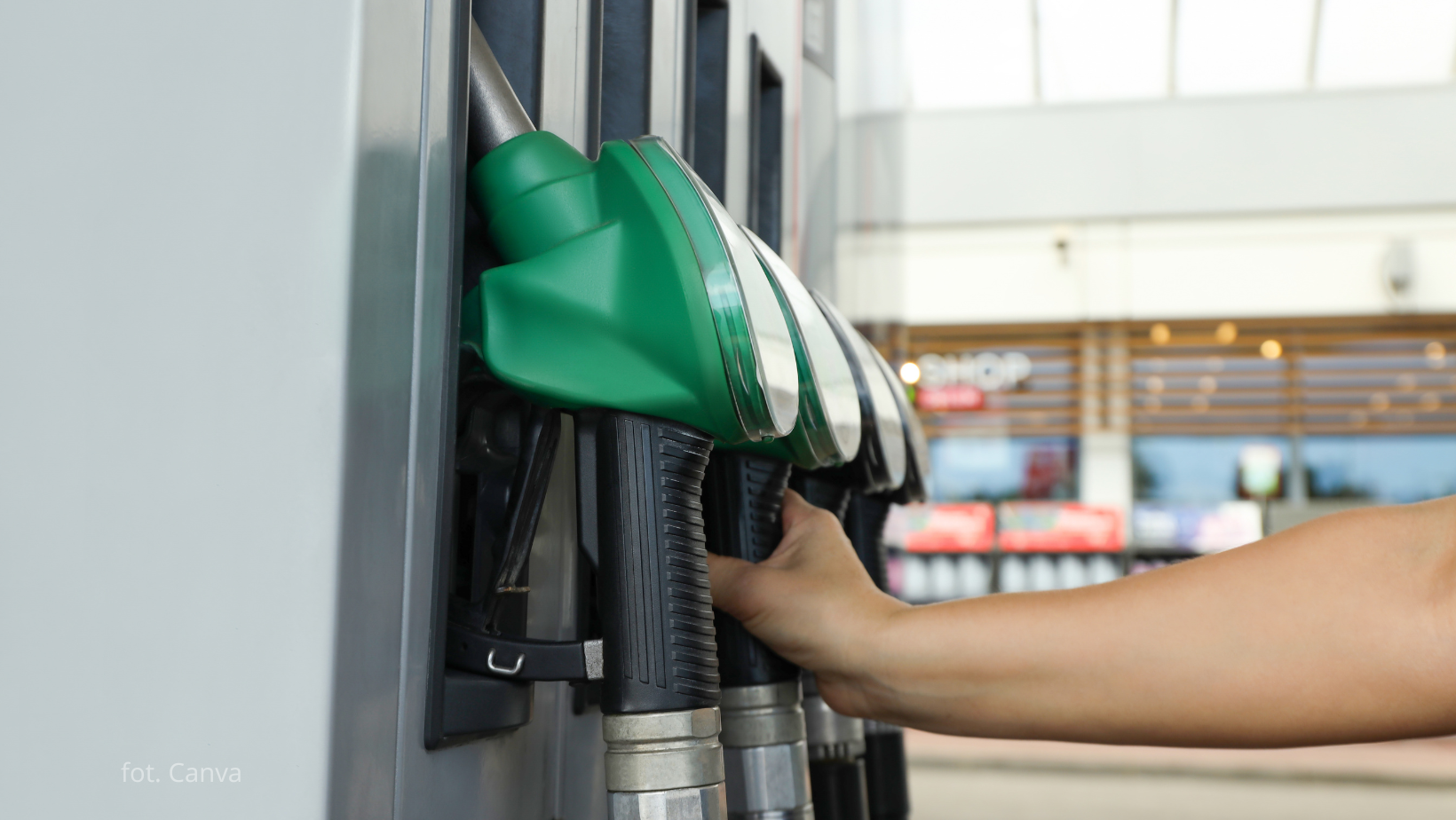 Diesel przebił 9 złotych za litr. Od 22 września kierowcy zapłacą na stacjach jeszcze więcej